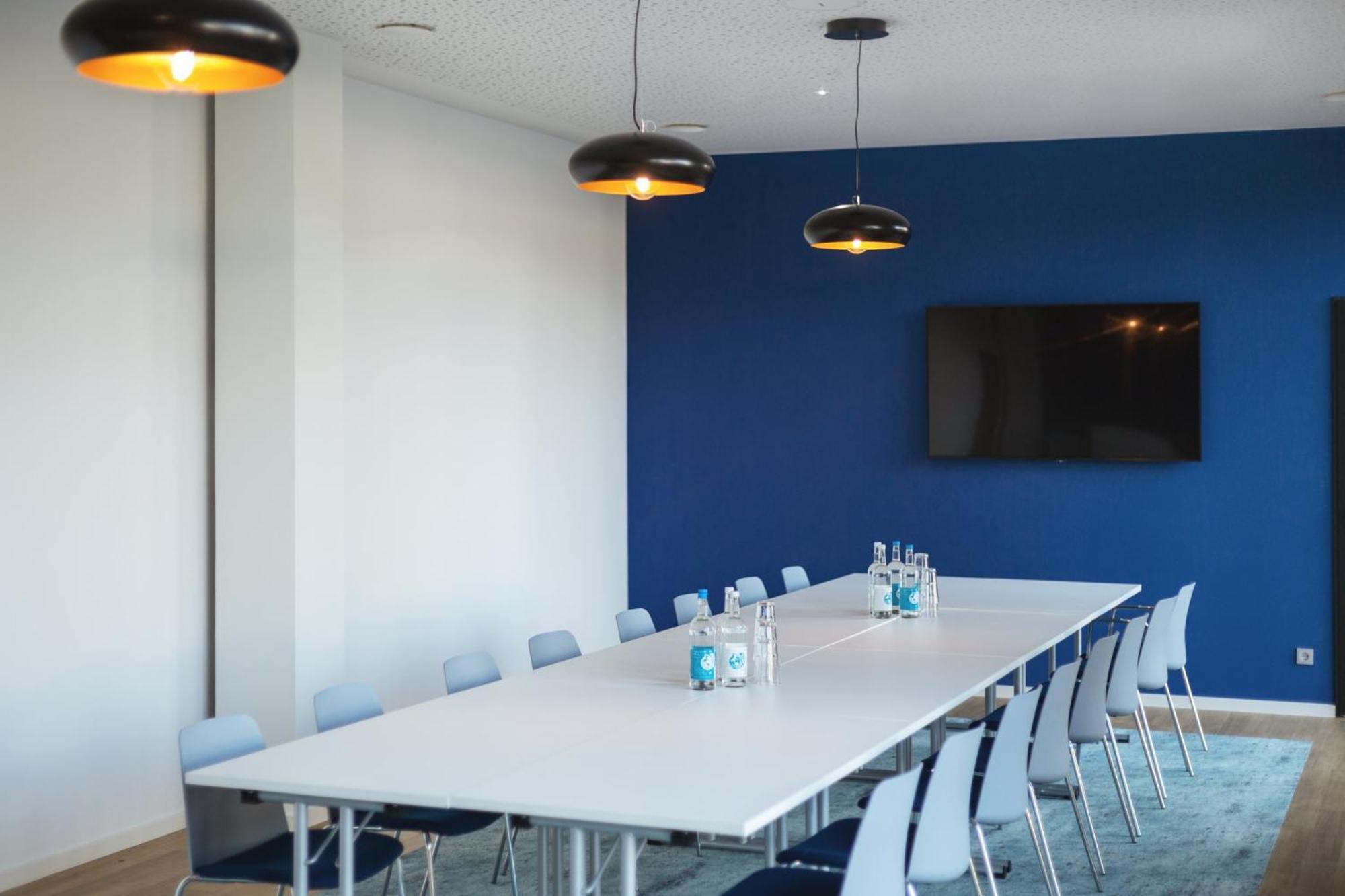 Holiday Inn - The Niu Star Sindelfingen By Ihg 외부 사진