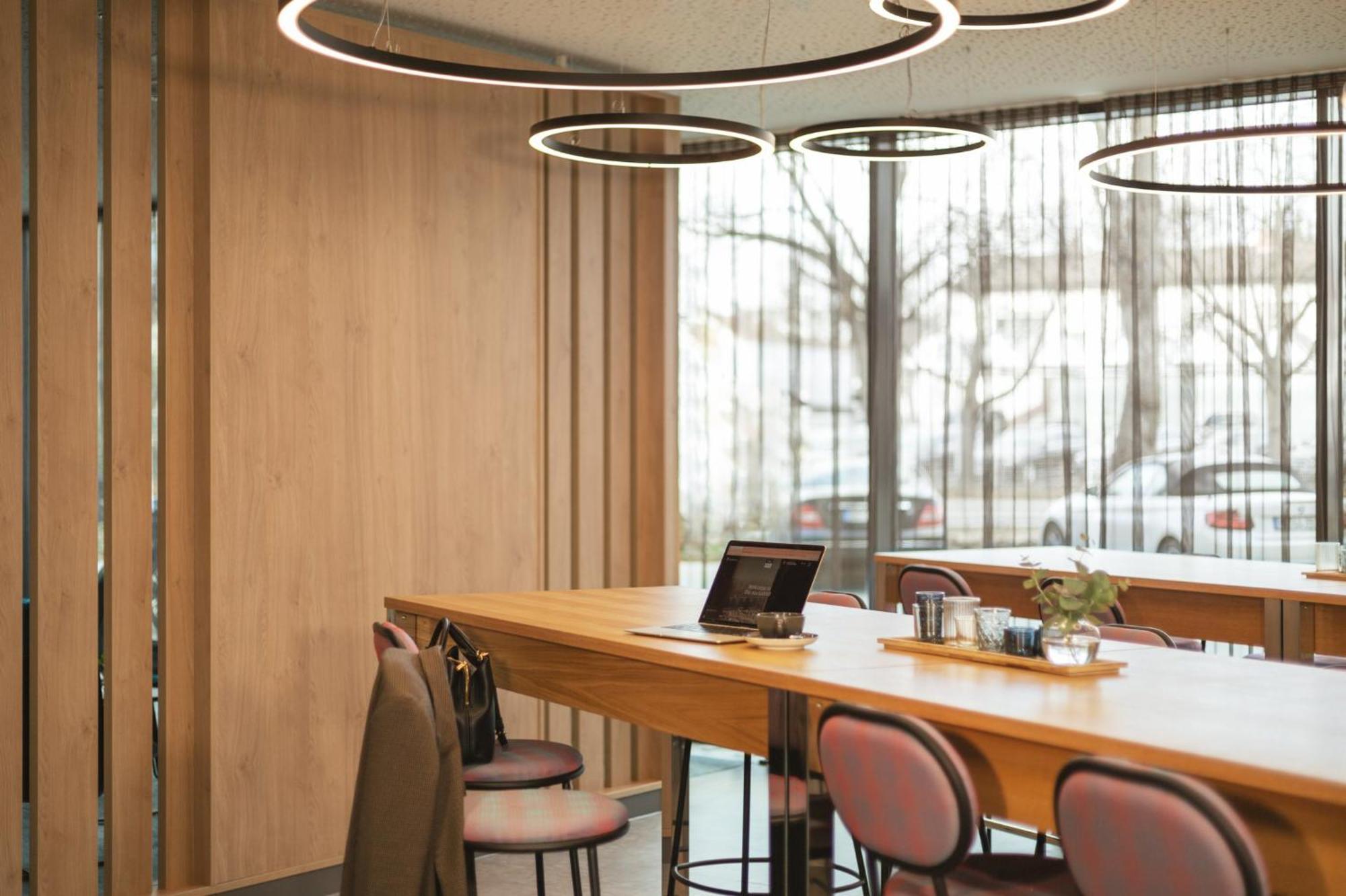 Holiday Inn - The Niu Star Sindelfingen By Ihg 외부 사진